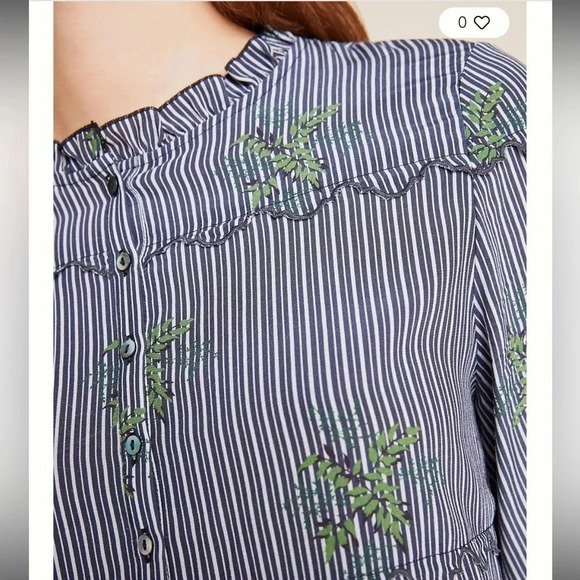 Dolan Stella Embroidered Blouse Small - Picture 9 of 9